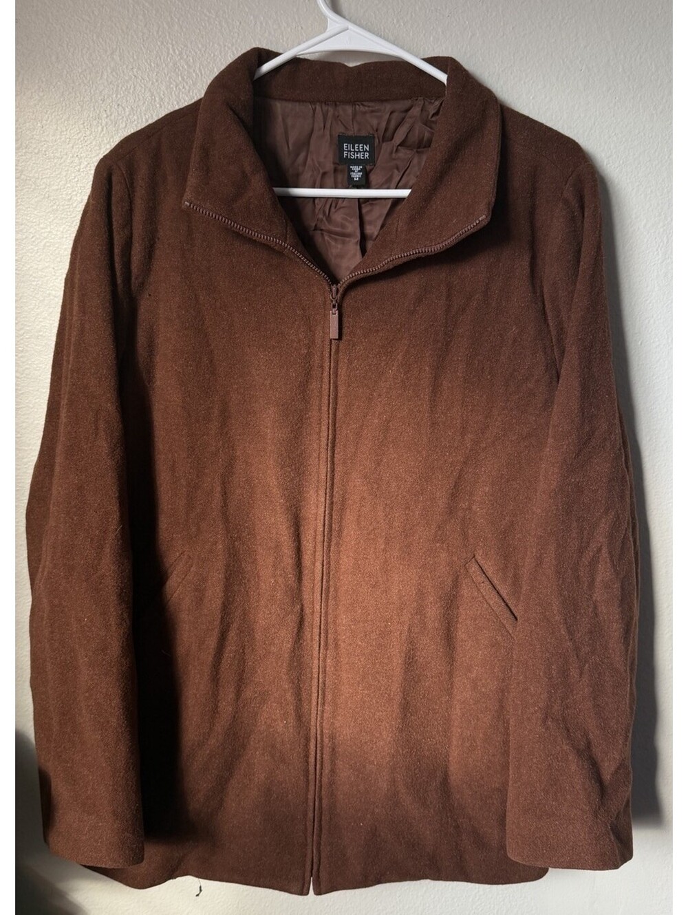 Eileen Fisher Women's M Brown 100% Wool Short Jacket Full Zip Lined Pockets